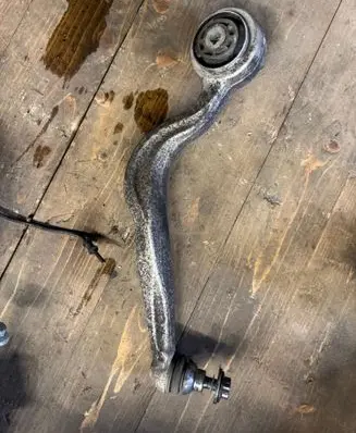 Mercedes-Benz EQC Other front suspension part A2130100
