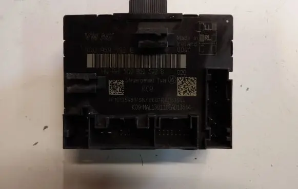 Audi A3 S3 8V Door control unit/module 5Q0959592E 5Q0959592B