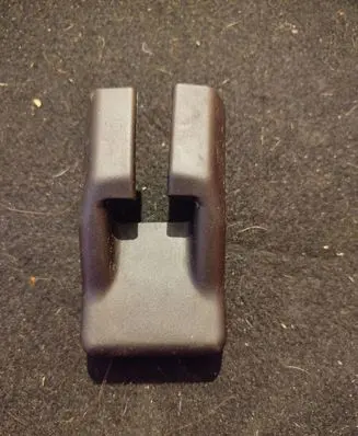 Nissan Note (E11) Front driver seat rail trim 