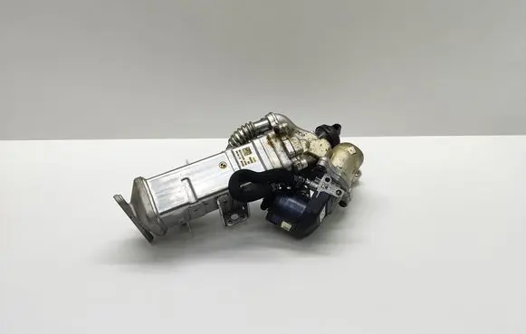 BMW 5 F10 F11 EGR valve cooler 7822350 782235004 11717822350