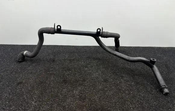 BMW 4 F32 F33 Engine coolant pipe/hose 7619623 7604544