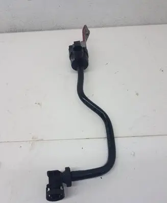BMW 7 F01 F02 F03 F04 Breather/breather pipe/hose 7576303