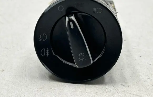 Seat Alhambra (Mk1) Light switch