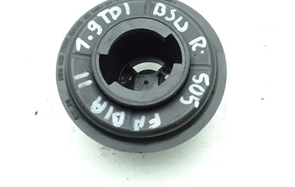 Skoda Fabia Mk2 (5J) Oil filler cap 038133287C