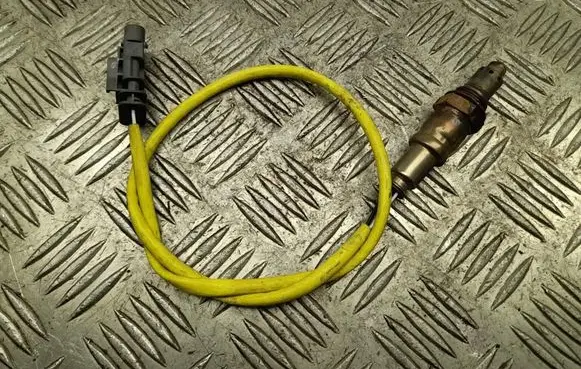 Mercedes-Benz C W206 Lambda probe sensor A0005425512