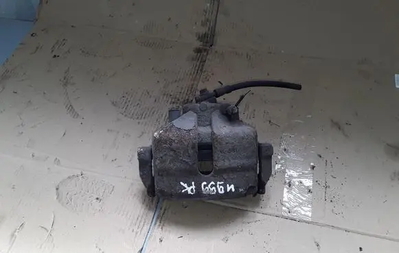 Volkswagen PASSAT B7 Front brake caliper VL581 581