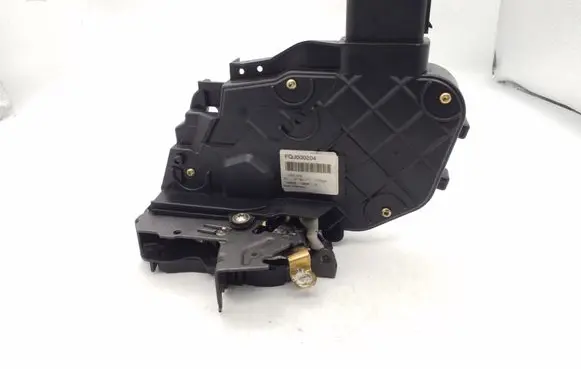 Land Rover Discovery 3 - LR3 Front door lock FQJ000204