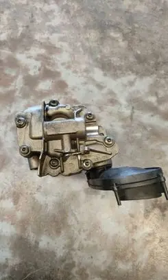 Nissan X-Trail T32 Oil pump 150153243R