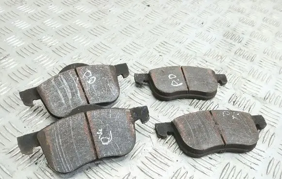 Volvo S80 Brake pads (front) 