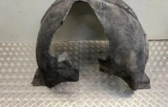 Audi Q7 4L Front wheel arch liner splash guards 