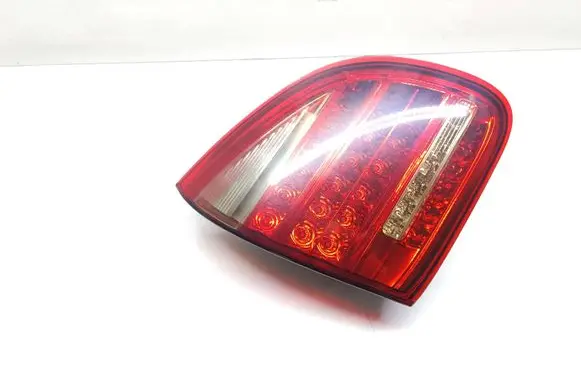 Porsche Cayenne (92A) Tailgate rear/tail lights 7P5945093K