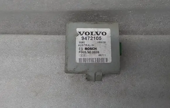 Volvo V70 Alarm control unit/module 9472105 6680 F005V00026