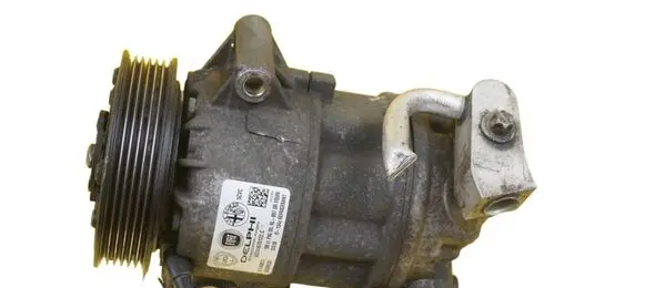 Alfa Romeo Giulietta Air conditioning (A/C) compressor (pump) 50509535 940A5000