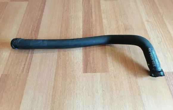 Jaguar XF X250 Engine coolant pipe/hose 9X238584BA C2Z15594