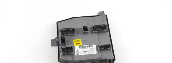 Mercedes-Benz E W213 SAM control unit A2139005315 A2139014203 A2139023209