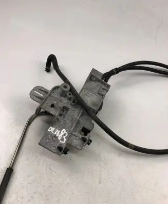 Volvo XC60 Engine mounting bracket 31319292