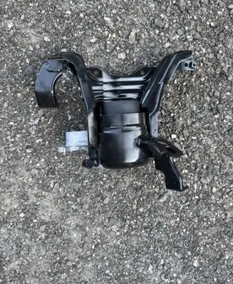 Toyota C-HR II Engine mount bracket S4C