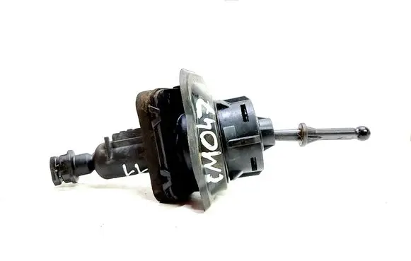 Clutch master cylinder