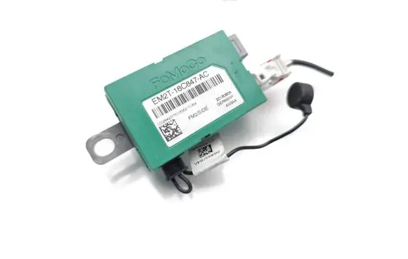 Ford Galaxy Aerial antenna amplifier EM2T-18C847-AC 20160804