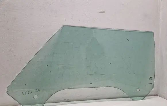 Mini One - Cooper R50 - 53 Front door window glass four-door