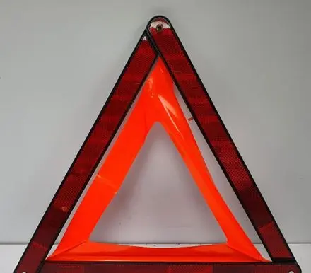 Mercedes-Benz B W246 W242 Emergency warning sign A1718900197