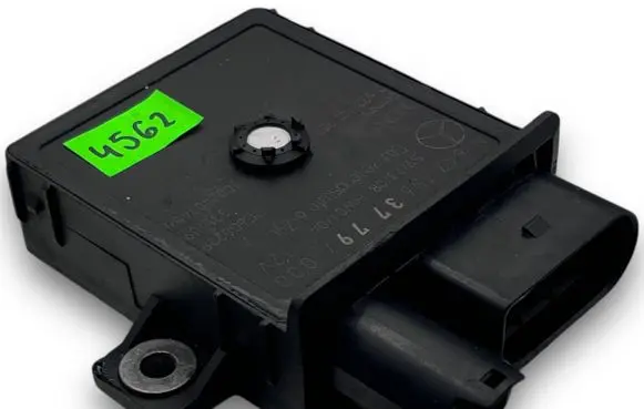 Mercedes-Benz E W213 Central body control module A4562 A6421533779