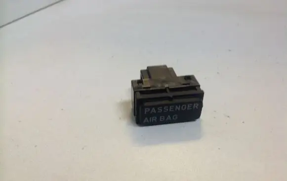 Volkswagen Golf V Passenger airbag on/off switch 1K0919234E