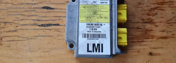 Hyundai ix35 Airbag control unit/module 959102Y100 2YMIY8P111UET