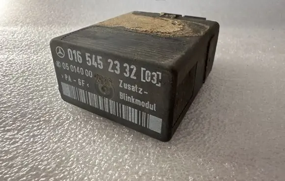 Volkswagen II LT Other relay 0165452332 05014000