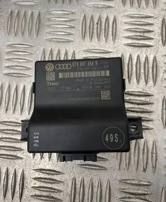 Audi A5 8T 8F Gateway control module 8T0907468R 8T0907468H
