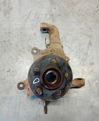Jeep Cherokee III KJ Front wheel hub spindle knuckle