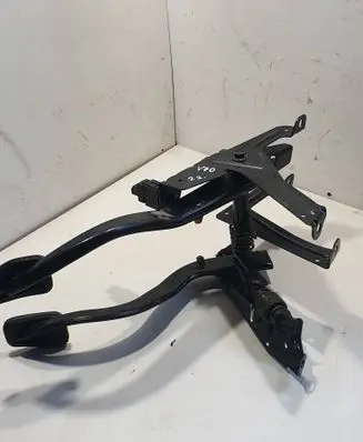 Volvo V70 Pedal assembly