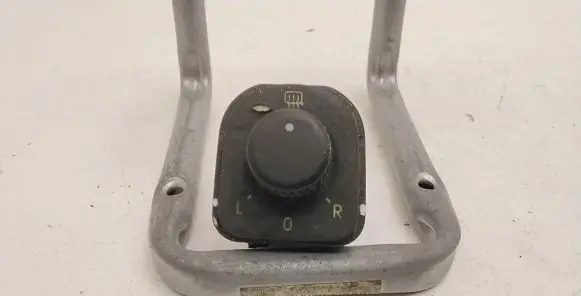 Volkswagen PASSAT B6 Wing mirror switch 1K0959565F