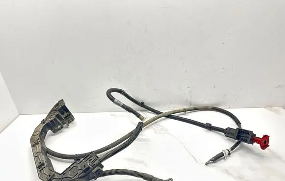 Mercedes-Benz Sprinter W906 Positive cable (battery) A9064409913