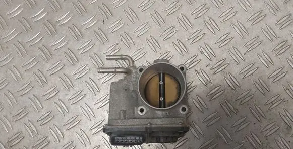 Toyota Yaris Throttle valve 2203037020
