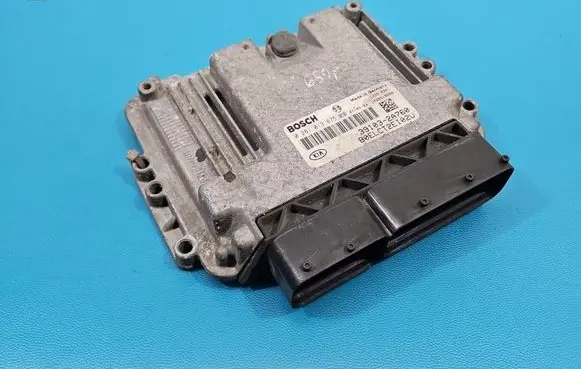 KIA Ceed Engine control unit/module ECU 0281013875 IMPRK1585095