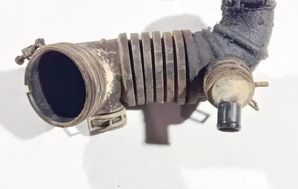Ford Ranger Air intake hose/pipe