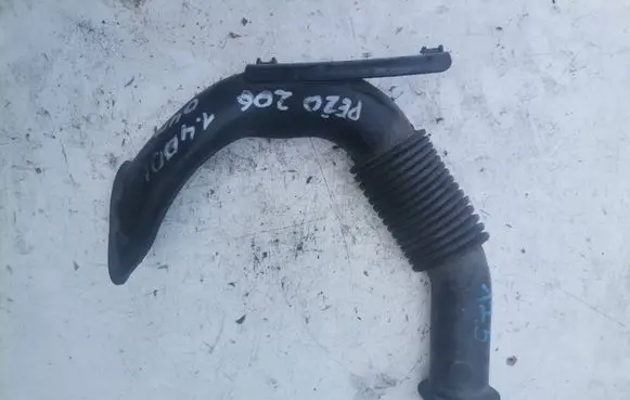 Peugeot 206 Intercooler hose/pipe