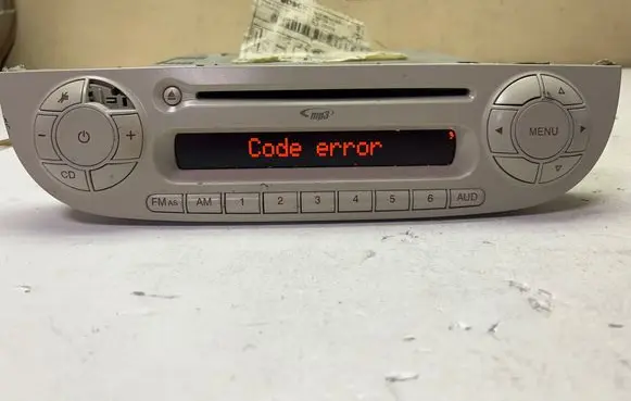 Fiat 500 Radio/CD/DVD/GPS head unit 7640348316 7355341820