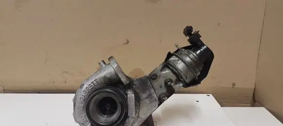 Opel Insignia A Turbo 55570748 7861371 NKV04127