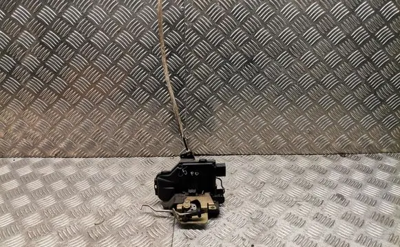 Audi A6 S6 C5 4B Front door lock 4b1837016b