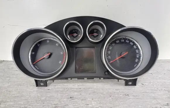 Opel Insignia A Speedometer (instrument cluster) 