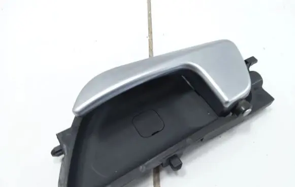 Front door interior handle