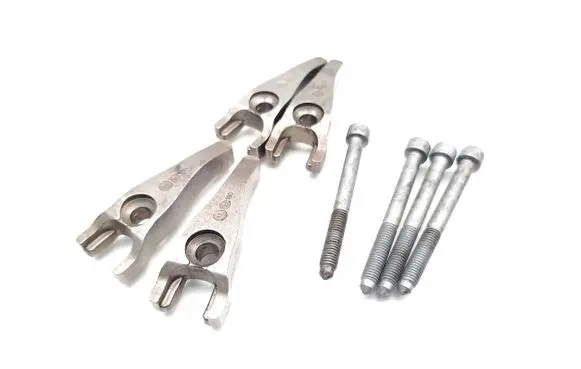 Ford Grand C-MAX Fuel Injector clamp holder 