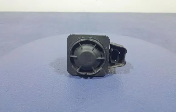 Audi Q7 4L Horn signal 5QD951605