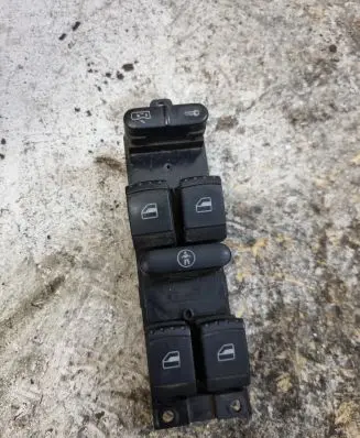Volkswagen Golf IV Electric window control switch 1J4959857