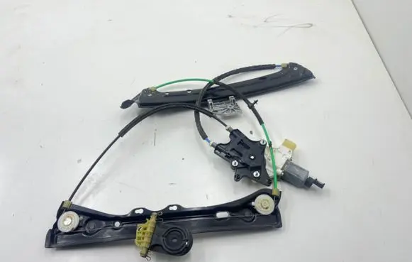BMW 4 F32 F33 Sliding door window regulator with motor 938587101 2014012