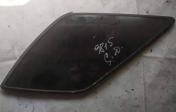 KIA Sorento Rear side window as2