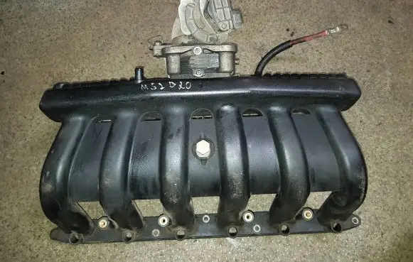 BMW 5 E39 Intake manifold 1427618 2900301819