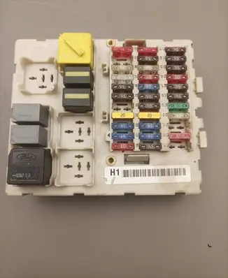 Ford Focus Fuse box set 2M5T14A073BD 518273305